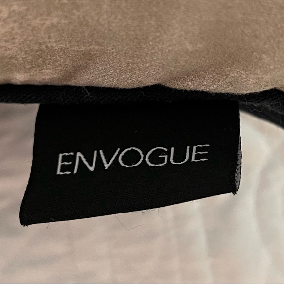 Pair 2 Envogue Embroidered 20x18 Sea Life Shell Blue Throw Feather Zip Pillows - Picture 11 of 12